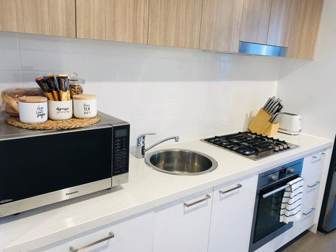 Central Escape @ Adelaide CBD - Sunshine Coast Tourism 10