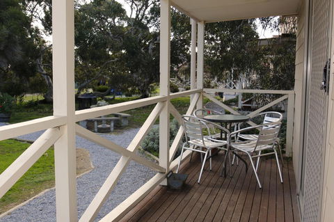 Cape Jervis Holiday Units - Sunshine Coast Tourism 2