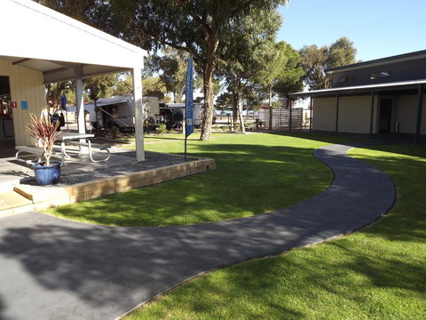 Ceduna Foreshore Caravan Park - Sunshine Coast Tourism 33