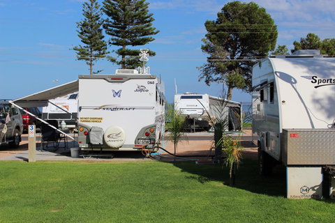 Ceduna Foreshore Caravan Park - Sunshine Coast Tourism 32