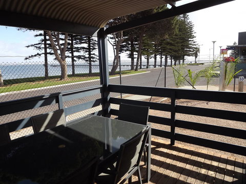Ceduna Foreshore Caravan Park - Sunshine Coast Tourism 15