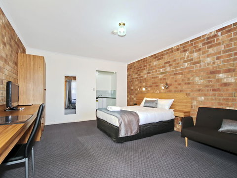 Motel Goolwa - Sunshine Coast Tourism 23