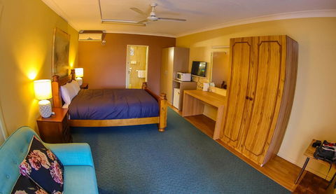 Cumberland Motor Inn - Sunshine Coast Tourism 30