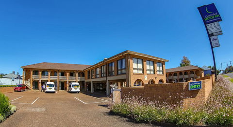 Cumberland Motor Inn - Sunshine Coast Tourism 32
