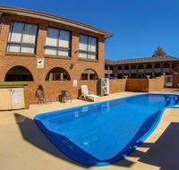Cumberland Motor Inn - Holiday Sunshine Coast