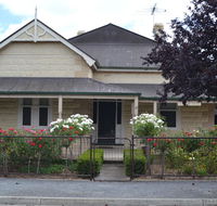 Tin House in Tanunda - Holiday Sunshine Coast