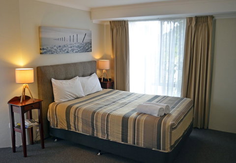 Arkana Motor Inn & Terrace Apartments - Sunshine Coast Tourism 9