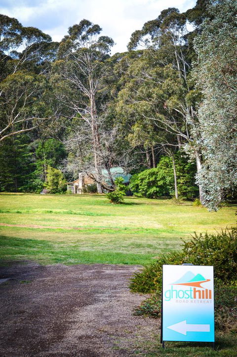 Ghost Hill Road Retreat - Sunshine Coast Tourism 10