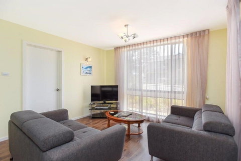 The Dolphins Beachfront Apartments - Sunshine Coast Tourism 17