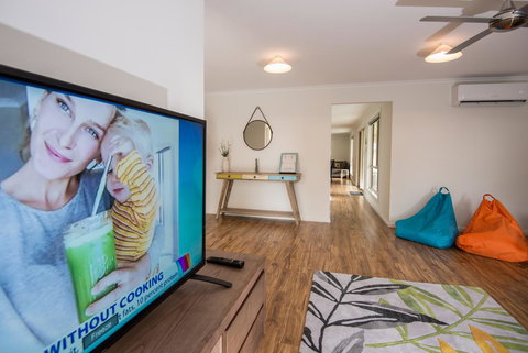 32 West B&B - Sunshine Coast Tourism 13