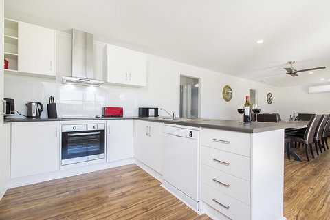 32 West B&B - Sunshine Coast Tourism 17