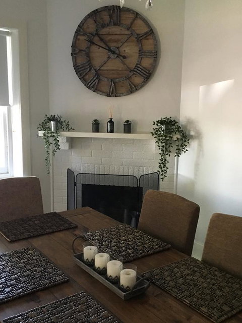 Two Cow Cottage Bed & Breakfast - Holiday Sunshine Coast 4