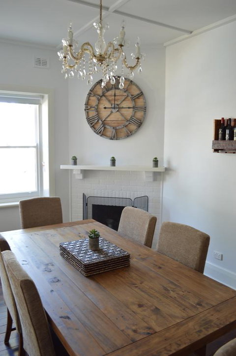 Two Cow Cottage Bed & Breakfast - Holiday Sunshine Coast 12