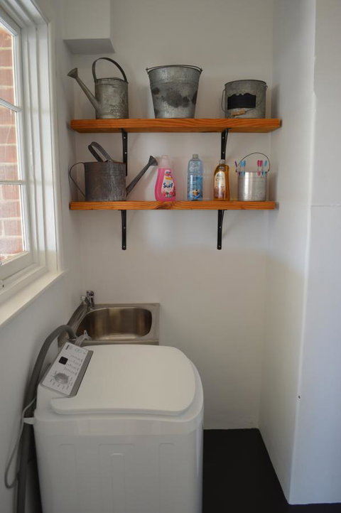 Two Cow Cottage Bed & Breakfast - Holiday Sunshine Coast 30