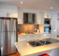 Home On Torrens - Holiday Sunshine Coast