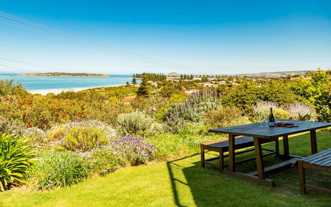 Victor Apartments - Sunshine Coast Tourism 36