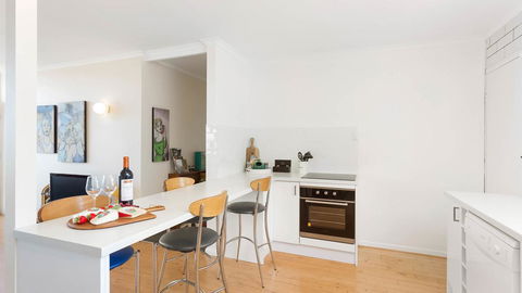 Victor Apartments - Sunshine Coast Tourism 17