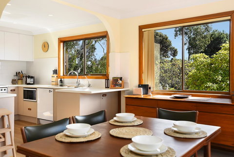 Port Of Call - Port Willunga - C21 SouthCoast Holidays - Sunshine Coast Tourism 11