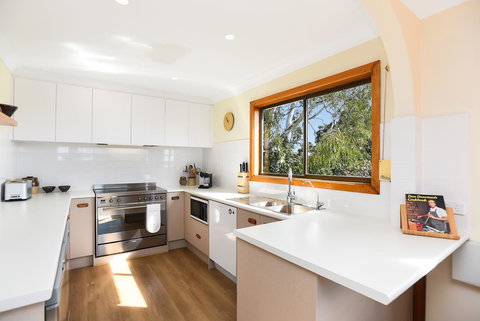 Port Of Call - Port Willunga - C21 SouthCoast Holidays - Sunshine Coast Tourism 9