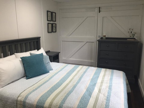 Boatsheds - Sunshine Coast Tourism 3