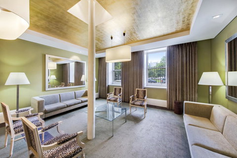 Adina Apartment Hotel Adelaide Treasury - Holiday Sunshine Coast 5