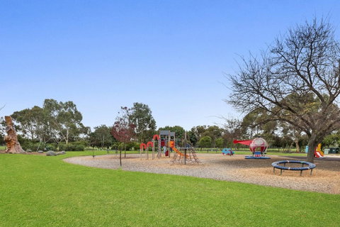 Adelaide Style Accommodation-Close To City-North Adelaide-3 Bdrm- FREE Parking - Holiday Sunshine Coast 33