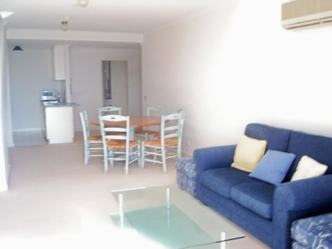 Lights Landing Apartments - Sunshine Coast Tourism 19