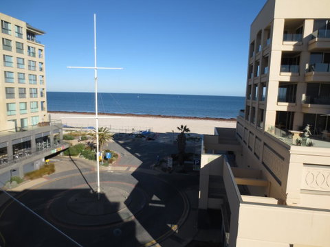 Lights Landing Apartments - Sunshine Coast Tourism 15