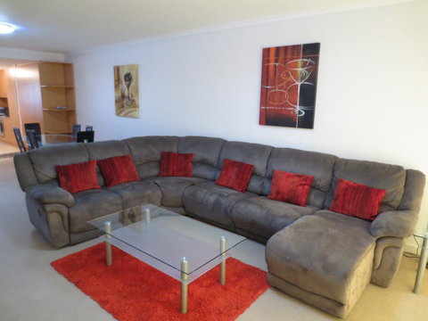 Lights Landing Apartments - Sunshine Coast Tourism 23
