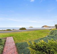 Franklin Beachfront Apartments - Sunshine Coast Tourism