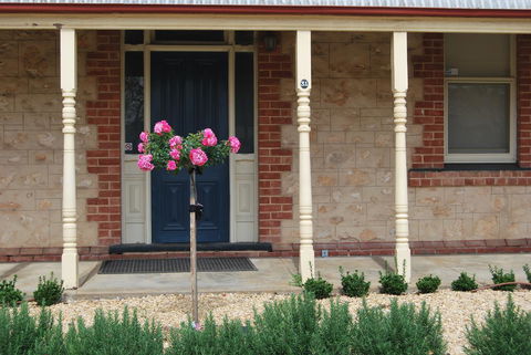 Jacaranda Cottage - Holiday Sunshine Coast 1