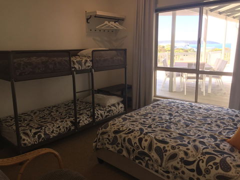 White Sands Holiday Retreat - Holiday Sunshine Coast 26