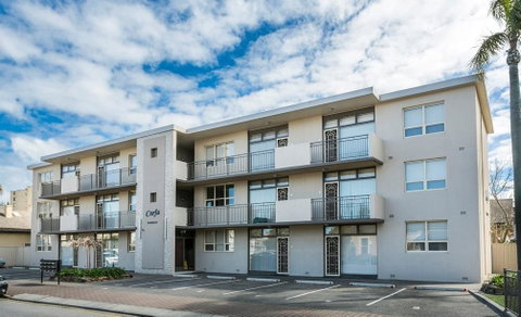 Glenelg Holiday Apartments - Corfu - Sunshine Coast Tourism 0