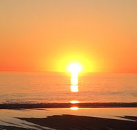 Adelaide - Semaphore Beach Front - Holiday Sunshine Coast