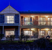 Angaston House - Holiday Sunshine Coast