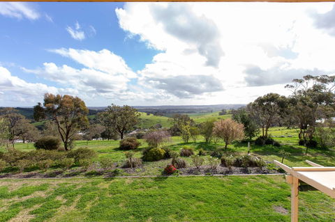 Angaston House - Sunshine Coast Tourism 9