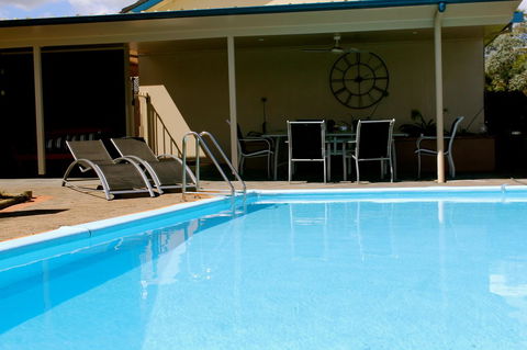 Isis Motel Scone - Sunshine Coast Tourism 1
