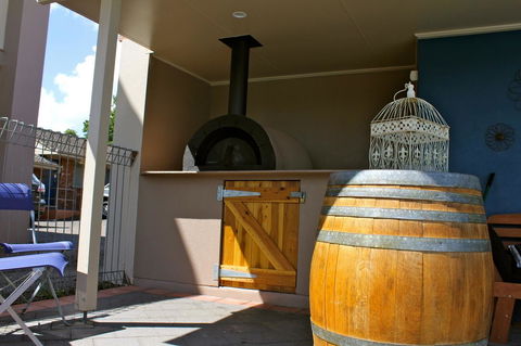 Isis Motel Scone - Sunshine Coast Tourism 2