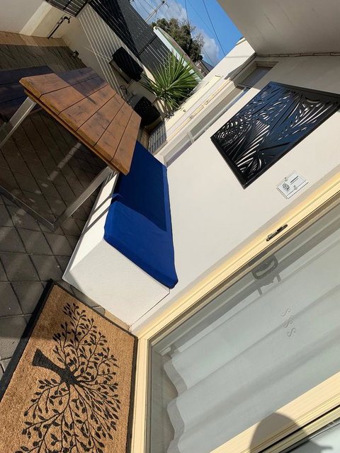 Seaview Sunset Holiday Apartments - Holiday Sunshine Coast 3