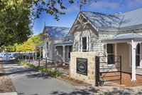 Grandview Homes Accommodation - The Adelaide