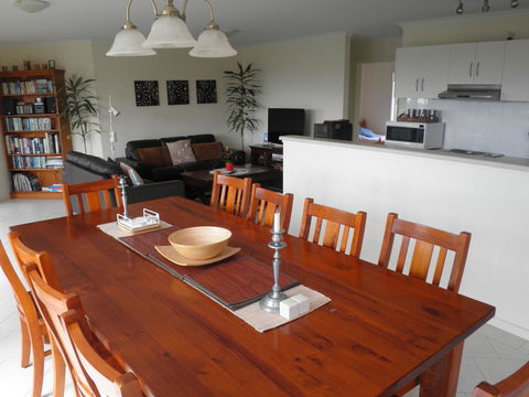The Haven - Island Beach - Holiday Sunshine Coast 2