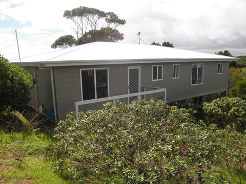 The Haven - Island Beach - Holiday Sunshine Coast 4