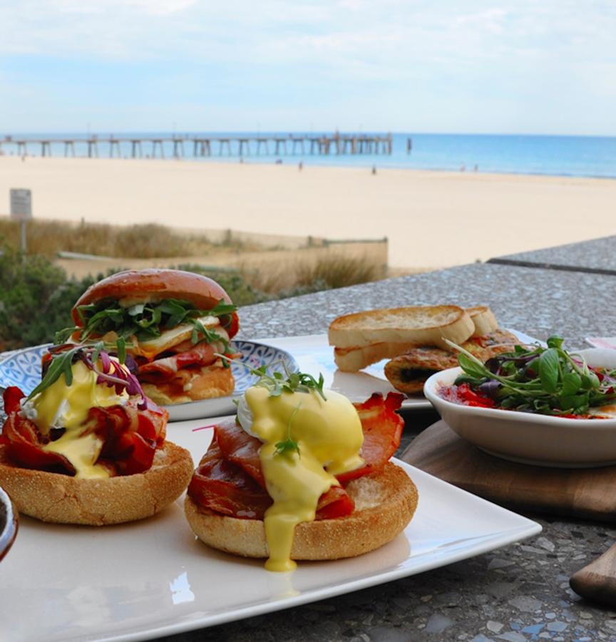 Sunshine Coast Tourism
