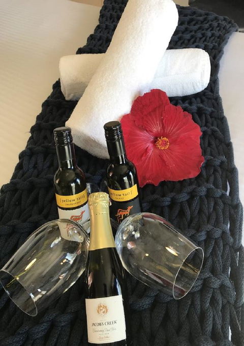 OCEAN BREEZE MOTEL - Sunshine Coast Tourism 20
