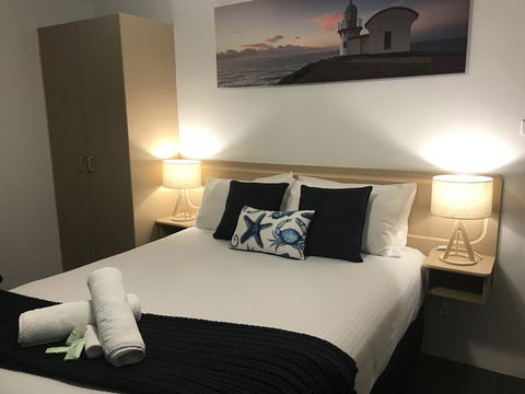 OCEAN BREEZE MOTEL - Sunshine Coast Tourism 16