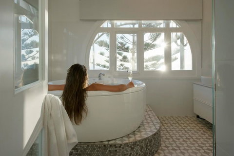 Seawall Apartments - Sunshine Coast Tourism 26