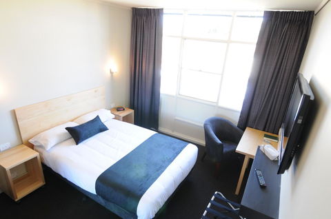 Mansfield Park Hotel - Sunshine Coast Tourism 13