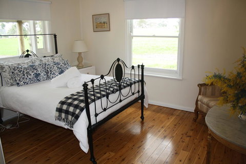 Rabbiters Hut - Sunshine Coast Tourism 31