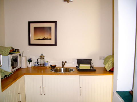 STUDIO ECHUNGA Adelaide Hills - Sunshine Coast Tourism 20
