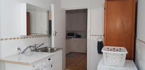Unit In Marion - Sunshine Coast Tourism 4
